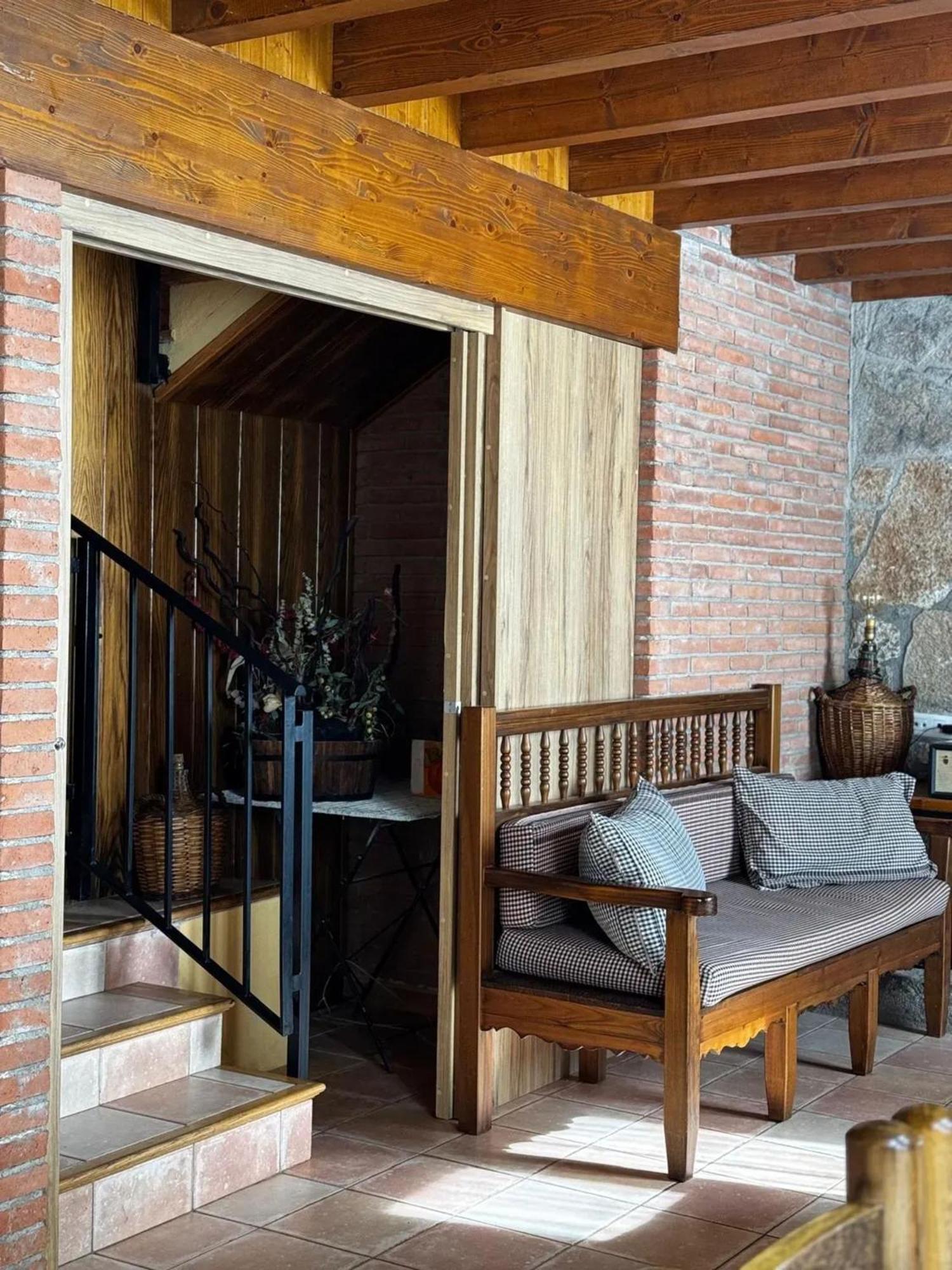 Spacious House In Ogassa With Terrace And Bbq Exterior foto